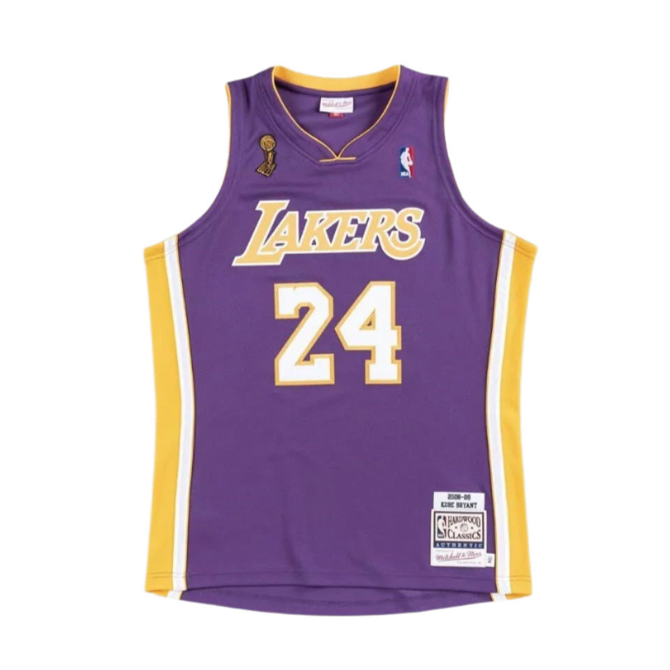 KOBE コービー Lakers 8番 24番 レイカーズ、コービーの8番と24番を KOBE コービー Lakers 8番 24番 レイカーズ、コービーの8番と24番を