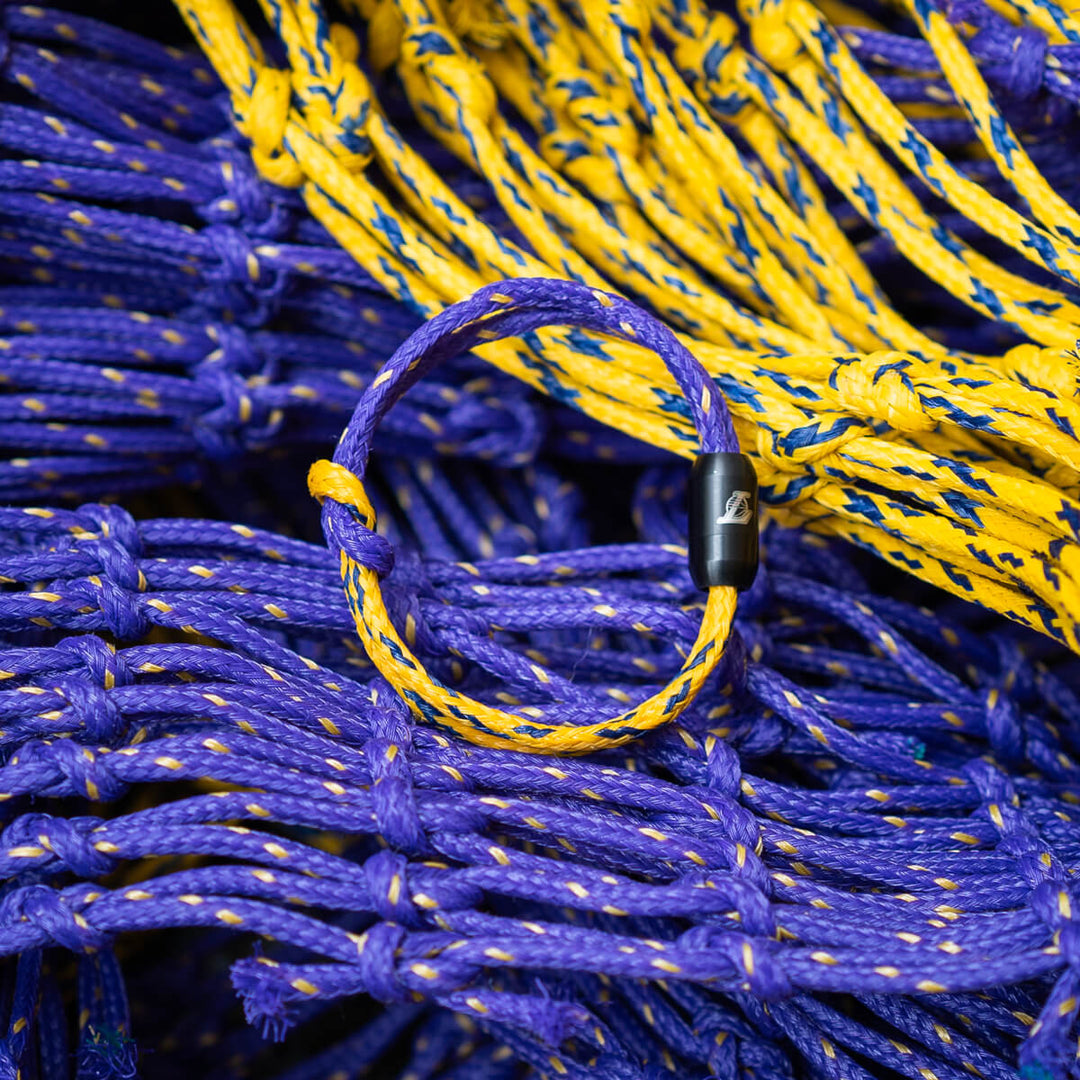 bracelet fishing net 4ocean Ghost (Gray) - Removes 1 Pound of Ocean Plastic - Handcrafted, Adjustable, Unisex - Made from Recycled Ghost Nets 4ocean | Ghost Net Awareness